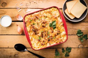 Gratin de pâtes des jours fériés à la raclette RichesMonts